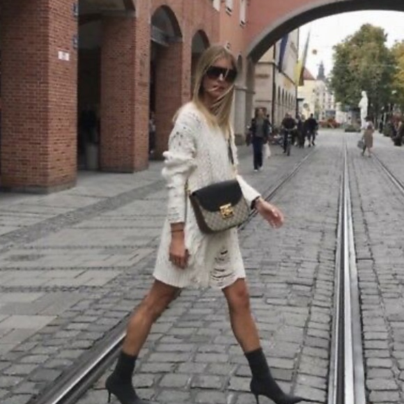 Zara distressed sweater - Picture 3 of 4